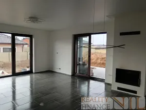 Pronájem rodinného domu, Hradec, 121 m2