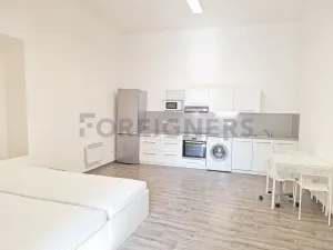 Pronájem bytu 1+kk, Olomouc, Horní náměstí, 40 m2