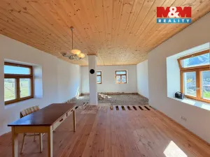 Prodej rodinného domu, Chlum u Třeboně - Mirochov, 178 m2