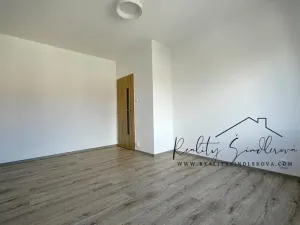 Prodej bytu 2+1, Hranice, Obránců míru, 60 m2