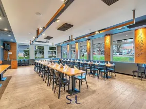 Prodej restaurace, Česká Lípa, Antonína Sovy, 900 m2