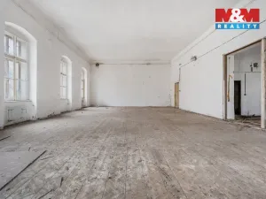 Prodej rodinného domu, Bílina, 1200 m2