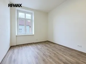 Pronájem bytu 3+kk, Plzeň, Koterovská, 81 m2