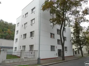 Pronájem bytu 2+kk, Praha - Karlín, Pernerova, 44 m2