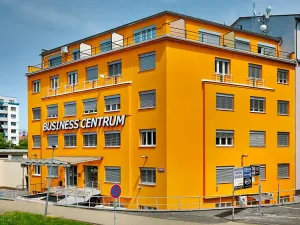 Pronájem kanceláře, Praha - Čakovice, Kostelecká, 15 m2