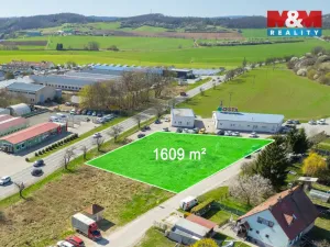 Prodej komerčního pozemku, Kuřim, 2221 m2
