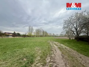 Prodej louky, Hradec Králové, 3647 m2