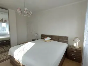 Prodej rodinného domu, Svárov, Ptická, 326 m2