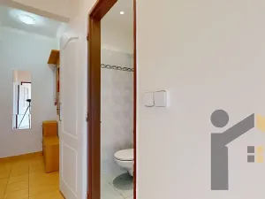 Pronájem bytu 1+kk, Praha - Holešovice, U průhonu, 28 m2