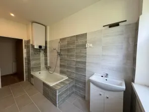 Prodej bytu 2+1, Frýdek-Místek, Míru, 81 m2