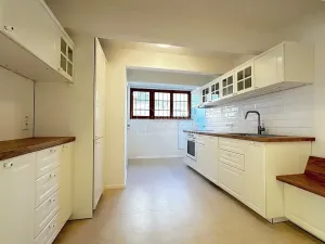 Pronájem bytu 1+1, Praha - Střešovice, Farní, 40 m2