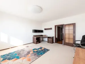 Pronájem bytu 3+1, Praha - Hodkovičky, Pod lysinami, 74 m2