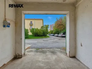 Prodej garáže, Praha - Braník, 14 m2