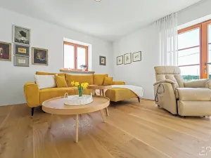 Prodej rodinného domu, Slapy, 309 m2