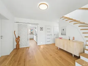 Prodej rodinného domu, Slapy, 309 m2