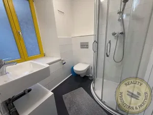 Prodej bytu 2+kk, Praha - Libeň, Zenklova, 39 m2