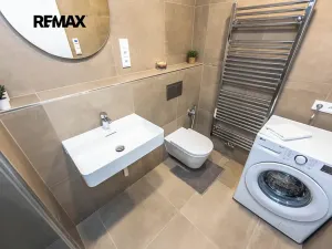 Pronájem bytu 2+kk, Praha - Nusle, Vrtbova, 42 m2