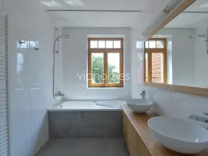 Pronájem vily, Praha - Nebušice, 250 m2