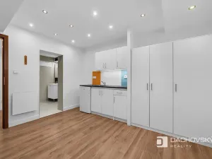 Prodej kanceláře, Pardubice, Josefa Ressla, 22 m2