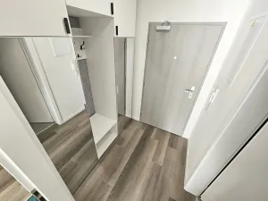 Pronájem bytu 2+kk, Praha - Vysočany, Gerstelova, 52 m2