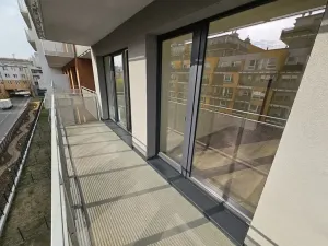 Pronájem bytu 2+kk, Praha - Vysočany, Gerstelova, 52 m2