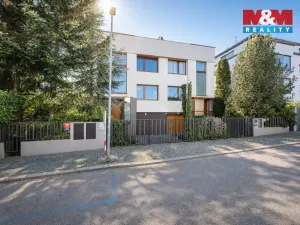 Prodej rodinného domu, Praha, U páté baterie, 312 m2