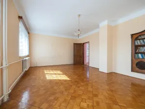 Prodej rodinného domu, Strančice, 193 m2