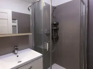 Prodej činžovního domu, Uherské Hradiště, Svatojiřské nábřeží, 293 m2