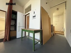 Pronájem skladu, Horní Bříza, Sídlištní, 145 m2