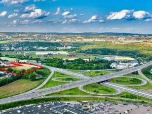 Prodej obchodního prostoru, Brno, Hněvkovského, 1000 m2