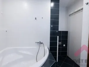 Pronájem bytu 3+kk, Praha - Záběhlice, Mattioliho, 83 m2