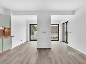 Pronájem bytu 3+kk, Praha - Šeberov, Na proutcích, 79 m2