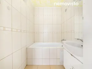 Prodej bytu 3+1, Ostrava, Ahepjukova, 71 m2