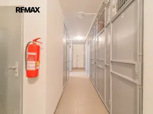 Pronájem bytu 2+kk, Praha - Libeň, Davídkova, 51 m2