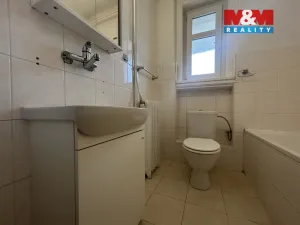 Pronájem bytu 1+1, Ústí nad Labem - Střekov, Kramoly, 46 m2