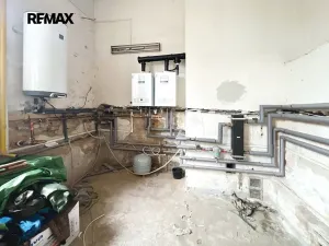 Prodej činžovního domu, Praha - Ďáblice, Kokořínská, 1880 m2