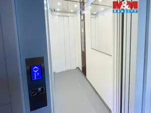 Pronájem bytu 1+1, Sokolov, Křížová, 40 m2