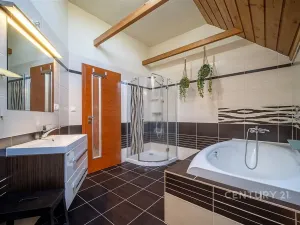 Prodej rodinného domu, Vrábče - Koroseky, 220 m2