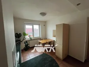 Pronájem bytu 3+1, Pardubice, Teplého, 79 m2