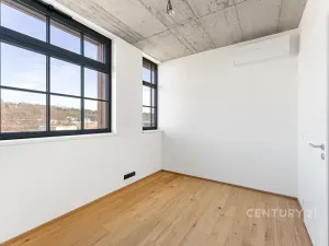 Prodej bytu 2+kk, Praha - Vysočany, Kolbenova, 44 m2