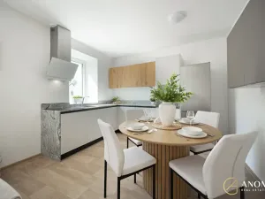 Prodej bytu 3+kk, Trhová Kamenice, Raisovo náměstí, 89 m2