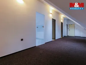 Pronájem kanceláře, Jeseník, nám. Svobody, 40 m2