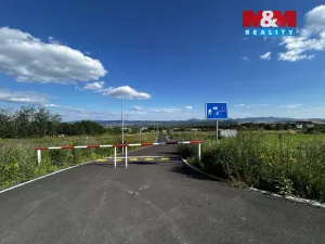 Prodej pozemku pro bydlení, Krupka - Unčín, 762 m2