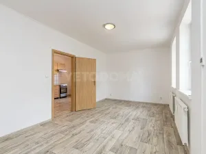 Pronájem bytu 2+kk, Blovice, Americká, 40 m2