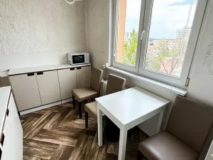 Pronájem bytu 2+1, Praha - Malešice, Tuchorazská, 56 m2
