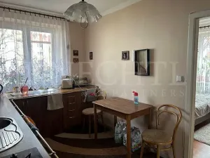 Prodej bytu 3+1, Ostrov, Hlavní třída, 76 m2