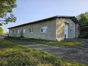Pronájem výrobních prostor, Starý Jičín, 347 m2