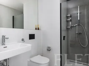 Pronájem bytu 1+kk, Praha - Smíchov, Grafická, 30 m2