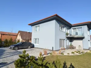 Pronájem - jiné, Vestec, 27 m2