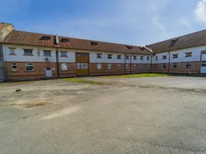 Prodej výrobních prostor, Bezno, Nemyslovická, 861 m2